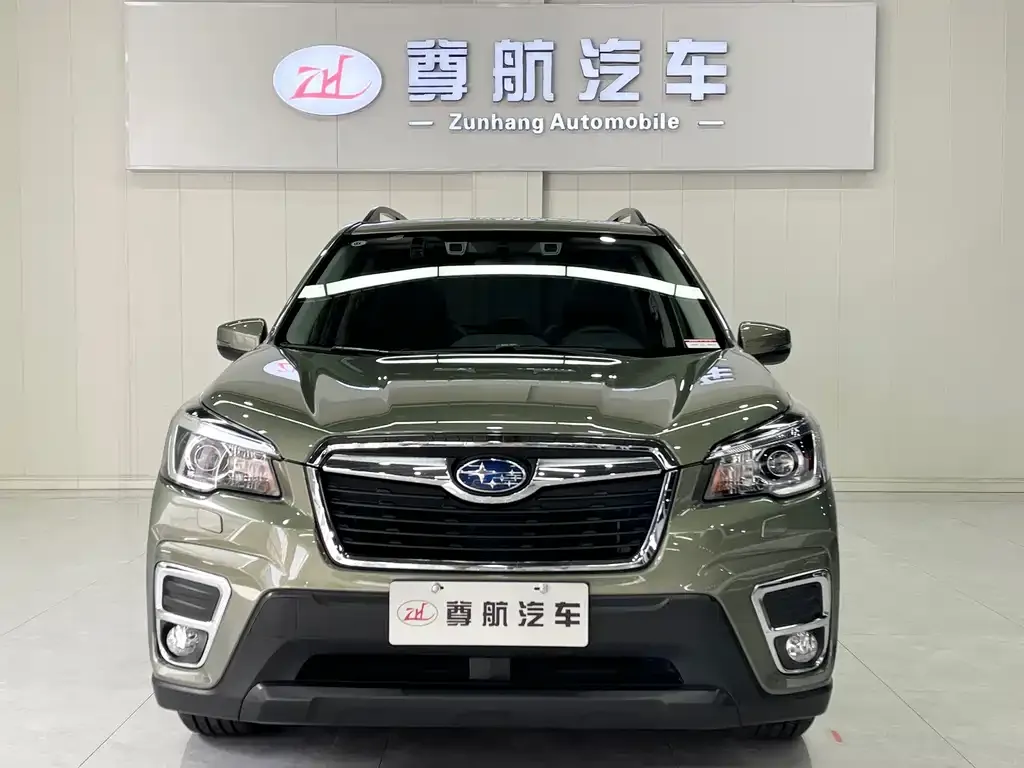 Subaru Forester — фото 3