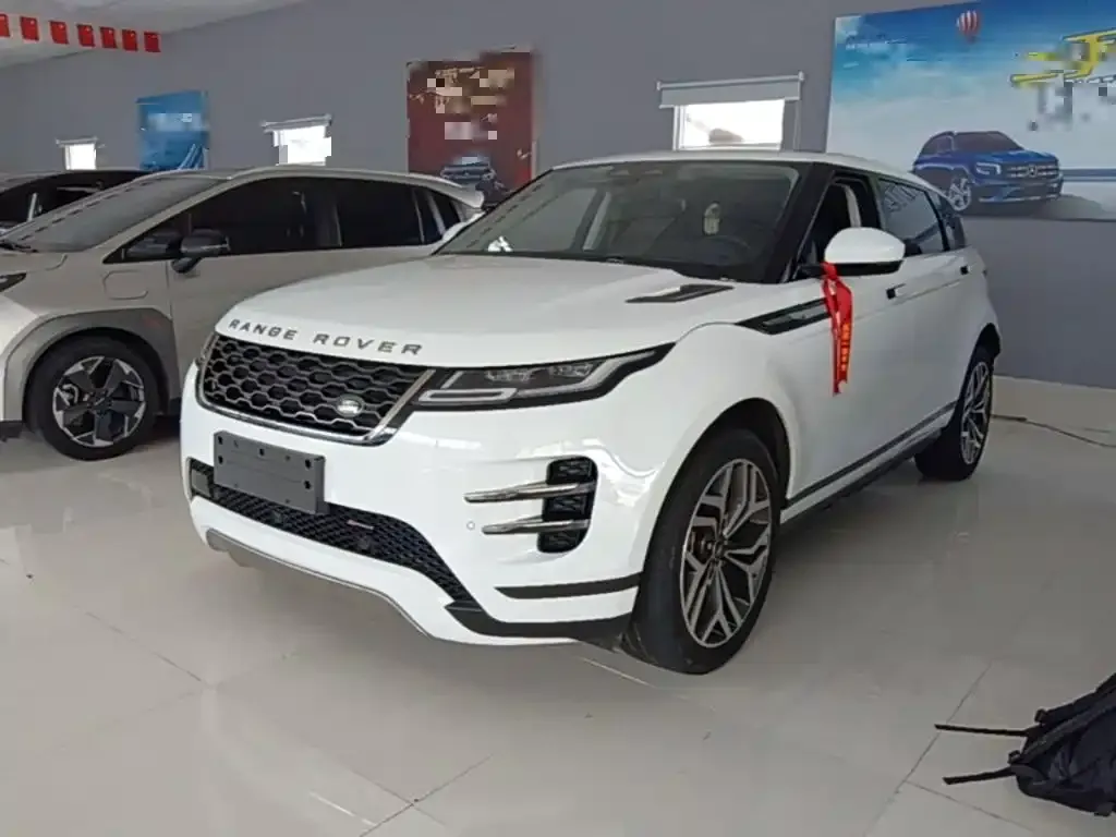Land Rover Evoque — фото 1