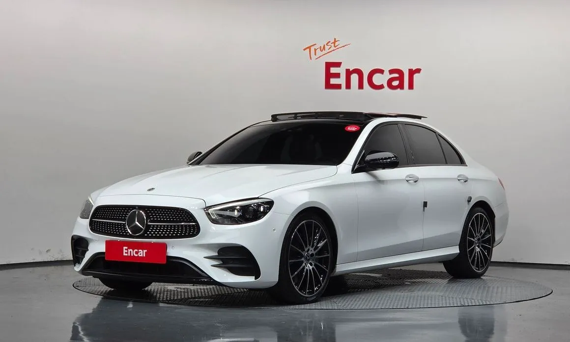 Mercedes-Benz E-Class — фото 1
