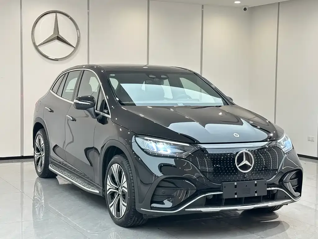 Mercedes-Benz EQE SUV — фото 3