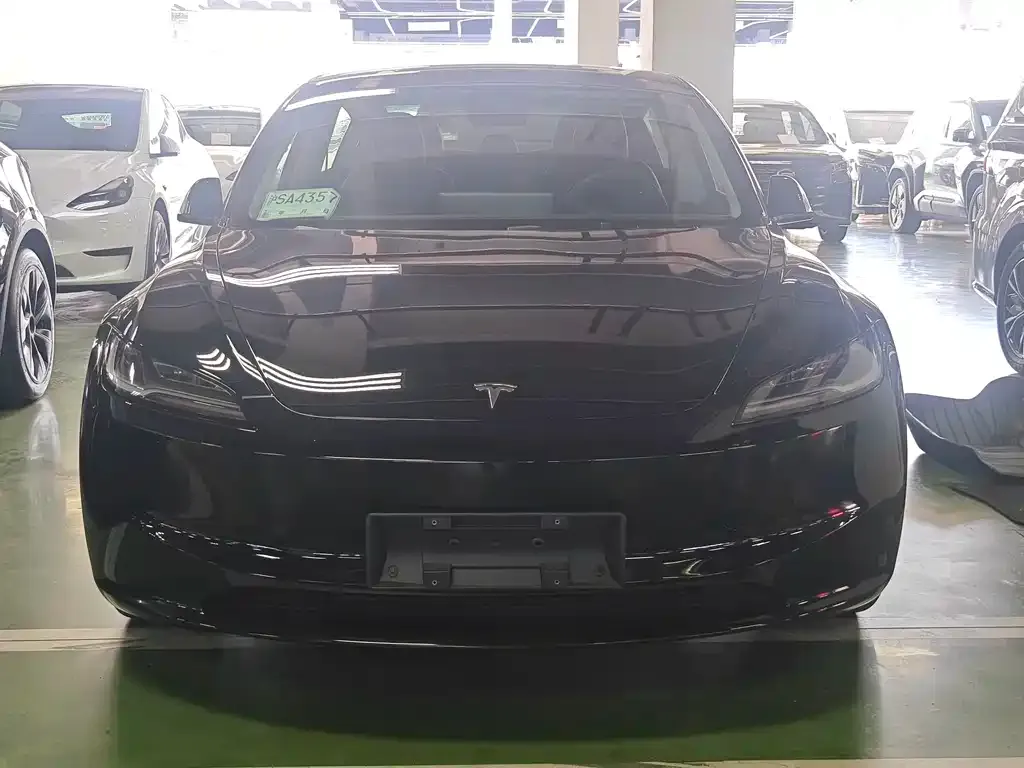 Tesla Model 3 — фото 6