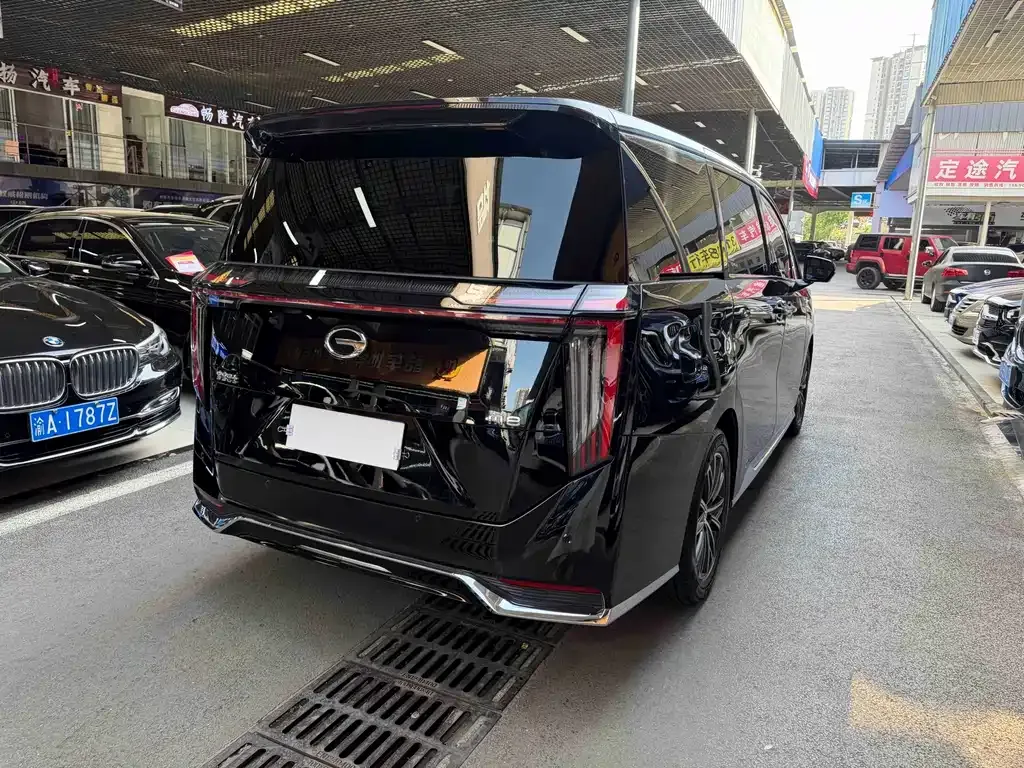 GAC Motor Trumpchi M8 — фото 9