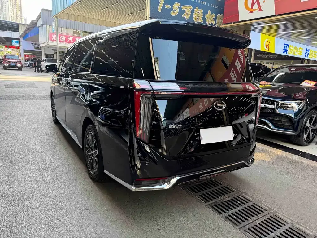GAC Motor Trumpchi M8 — фото 5