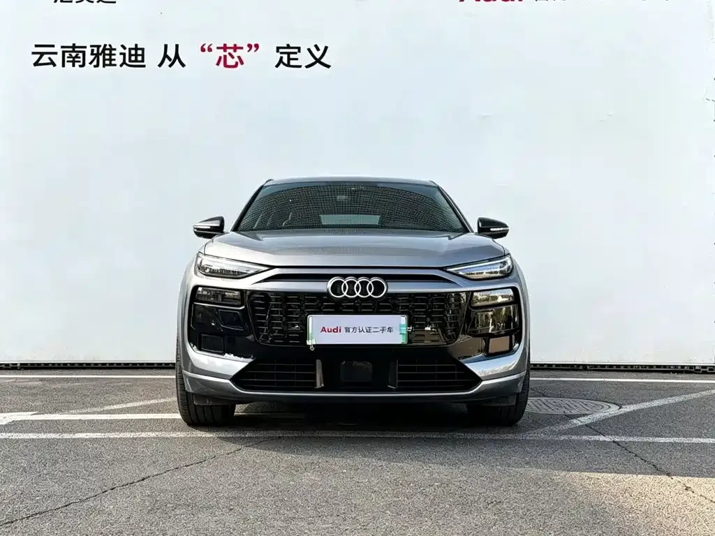 Audi Q6L e-tron — фото 4