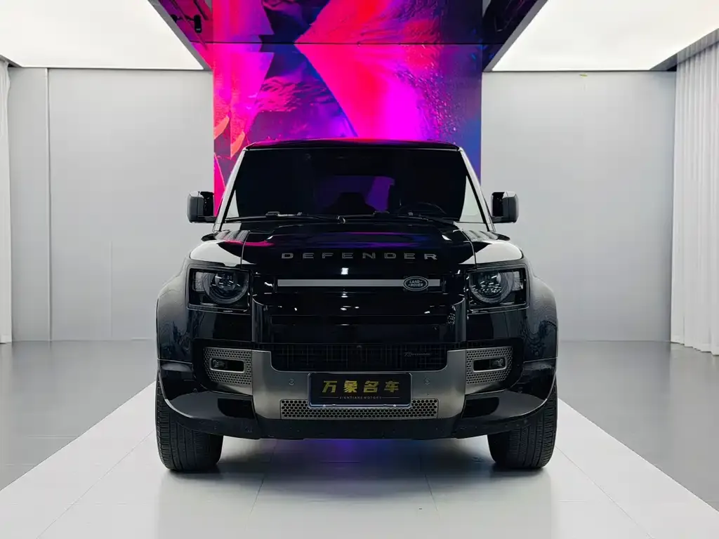 Land Rover Defender — фото 10