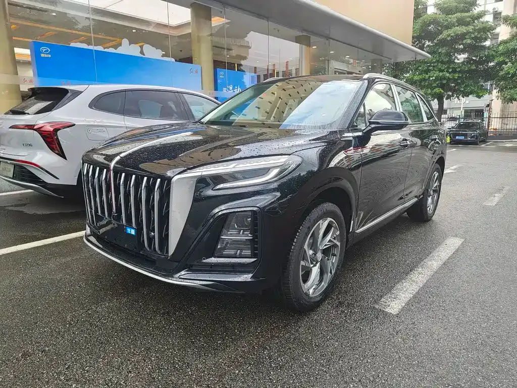 Hongqi HS3 PHEV — фото 4