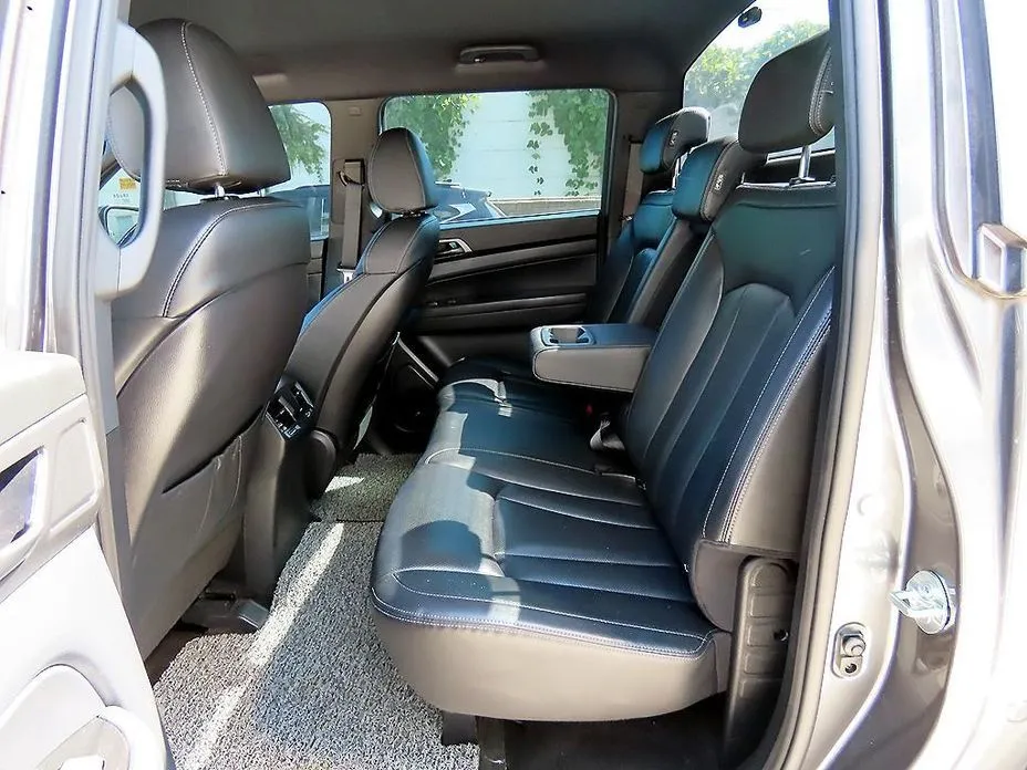 KG Mobility (Ssangyong) Rexton — фото 4