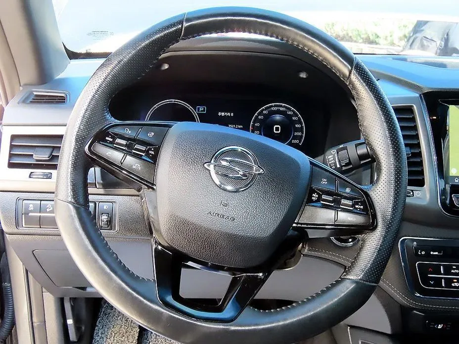 KG Mobility (Ssangyong) Rexton — фото 2