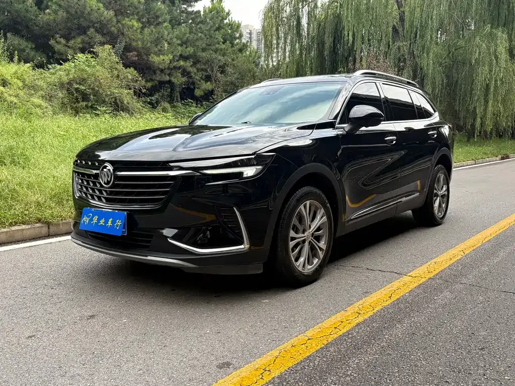 Buick Envision Plus — фото 1