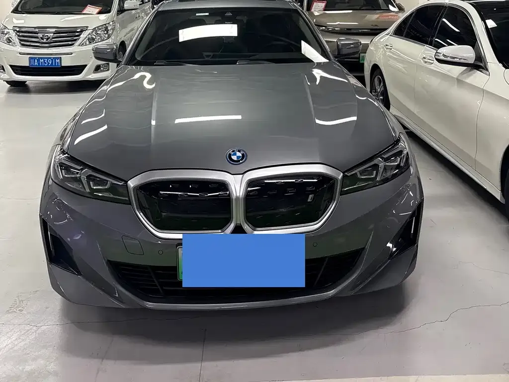 BMW i3 — фото 10