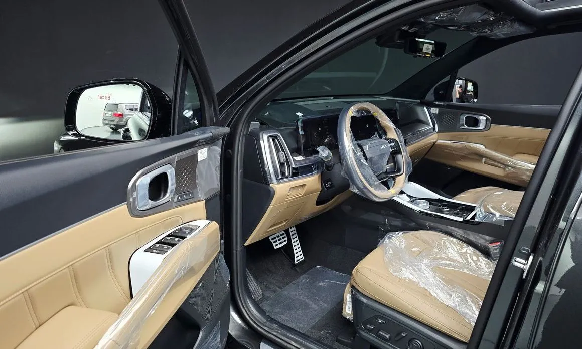 Kia Sorento — фото 9