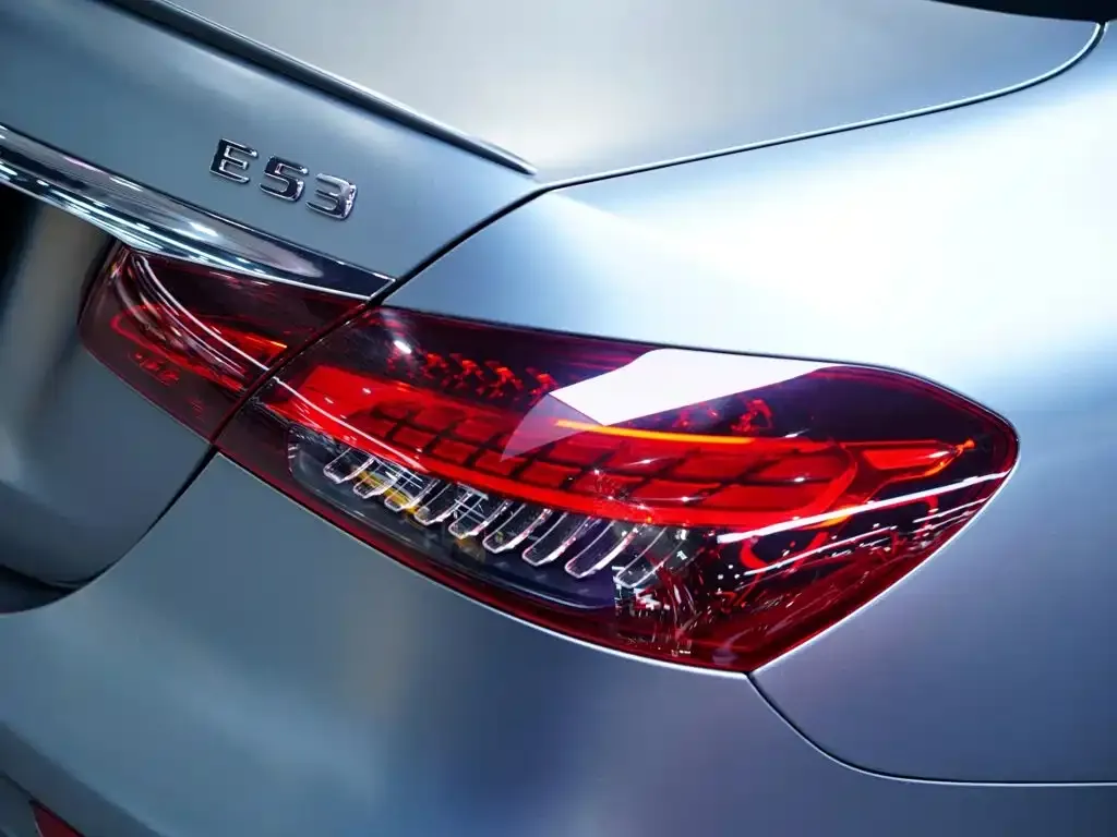 Mercedes-Benz E-Class AMG — фото 10