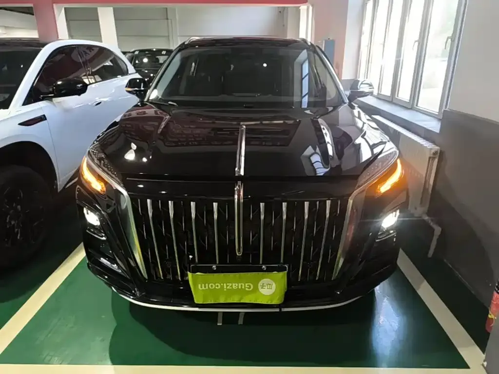 Hongqi HS3 PHEV — фото 8