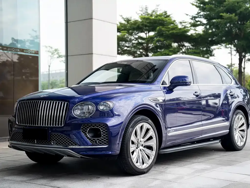 Bentley Bentayga — фото 1