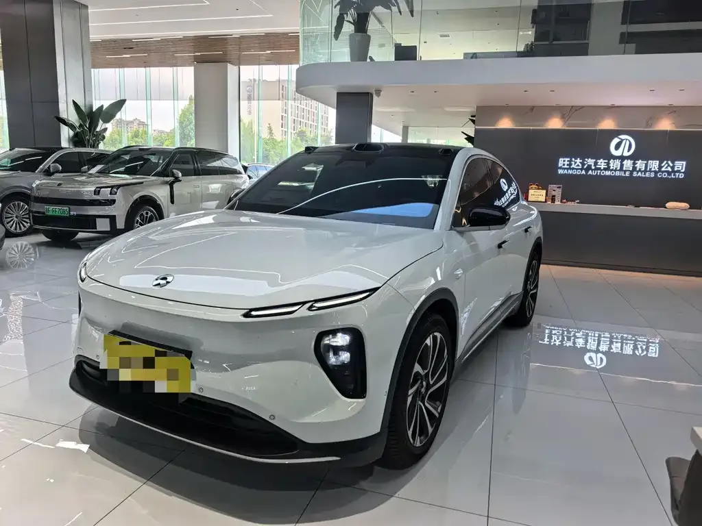 NIO EC6 — фото 1