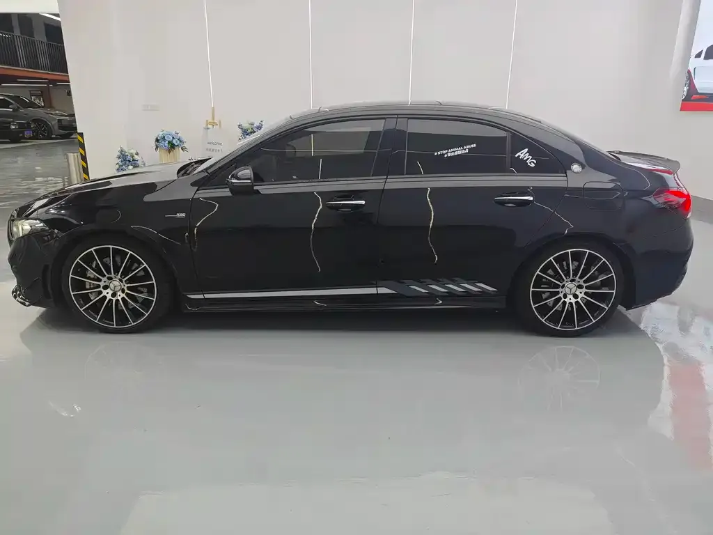 Mercedes-Benz A-Class AMG — фото 3