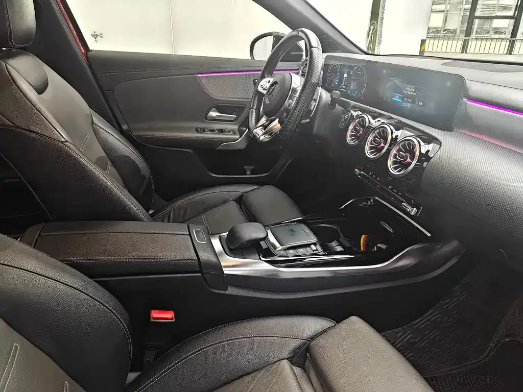 Mercedes-Benz A-Class AMG — фото 10