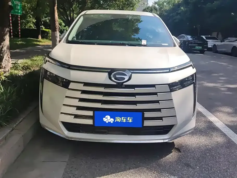 GAC Motor Trumpchi E8 — фото 6