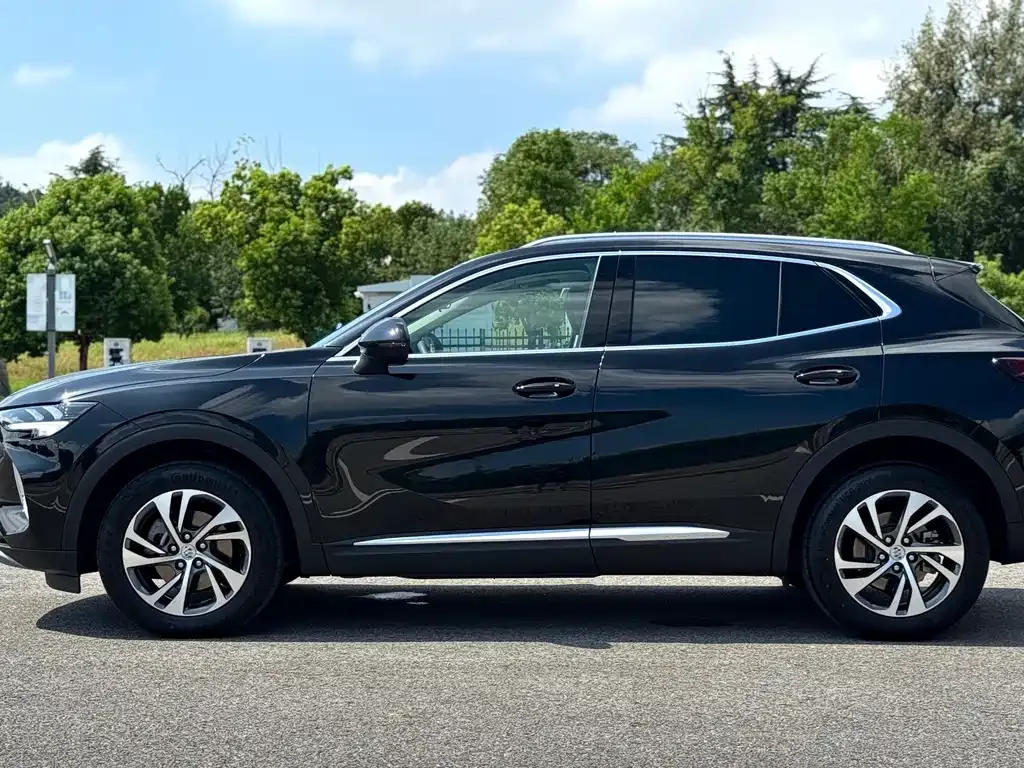 Buick Envision S — фото 10