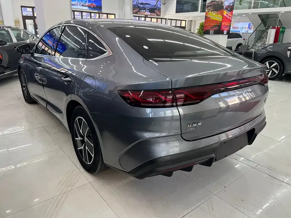 BYD Qin L — фото 3