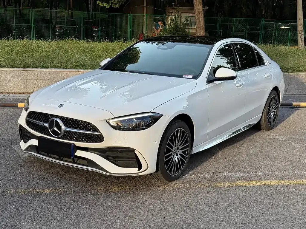 Mercedes-Benz C-Class — фото 10