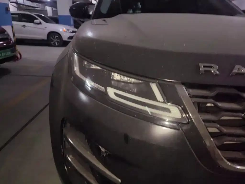 Land Rover Evoque PHEV — фото 3