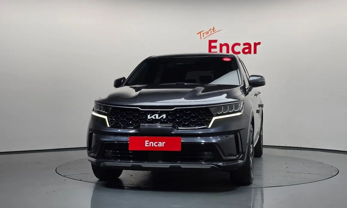 Kia Sorento — фото 5