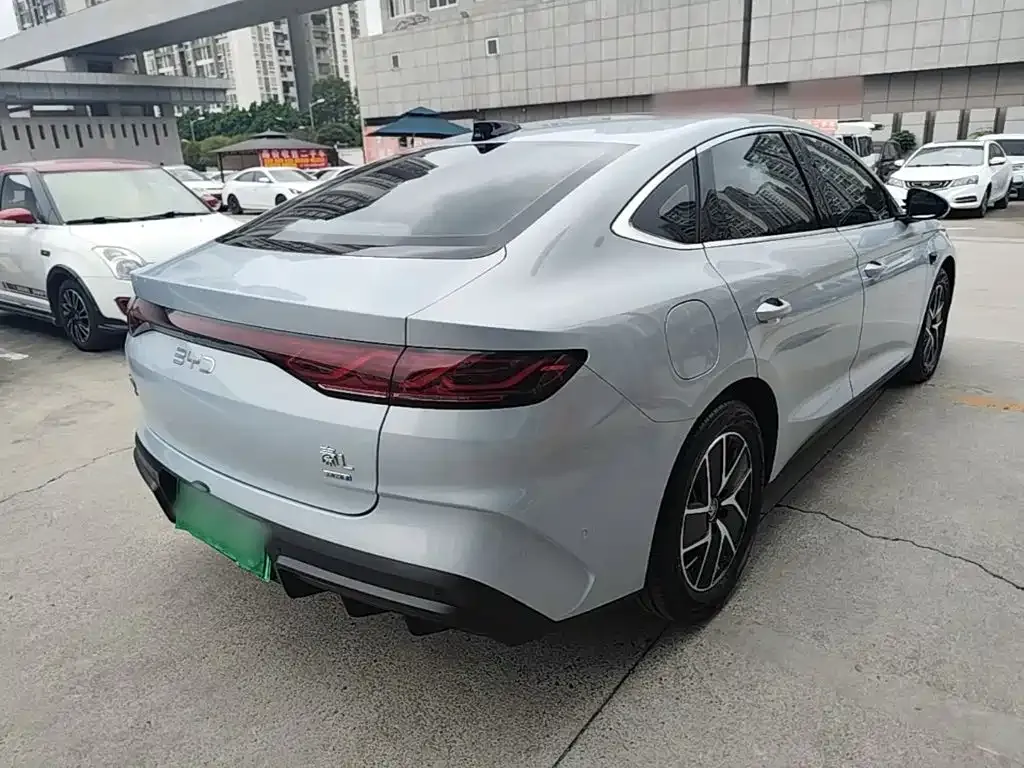 BYD Qin L — фото 3