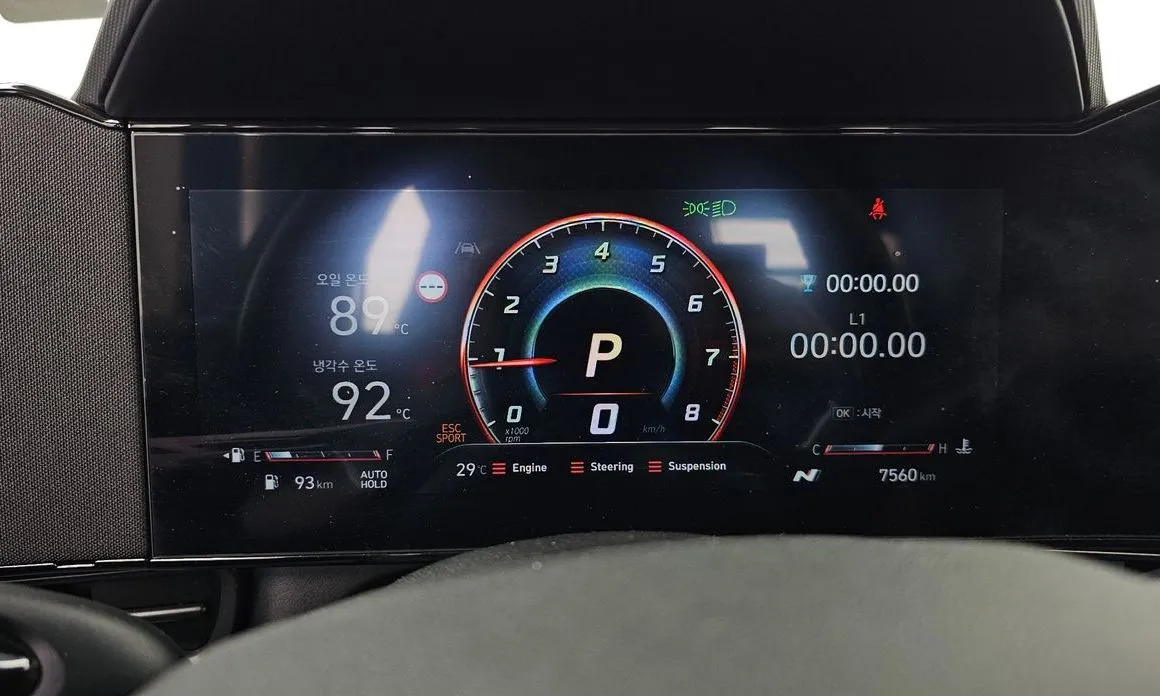 Hyundai AVANTE — фото 9