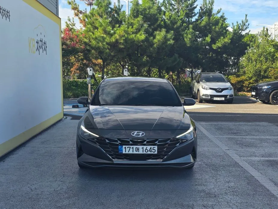 Hyundai AVANTE — фото 10