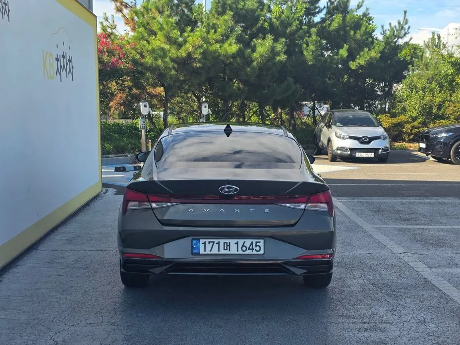 Hyundai AVANTE — фото 7
