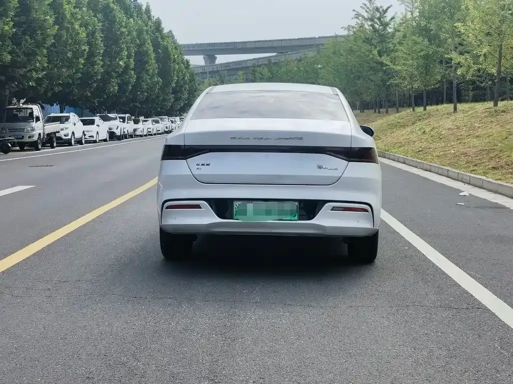 BYD Qin PLUS — фото 7