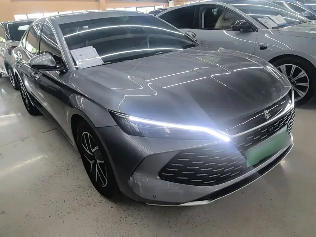 BYD Qin L — фото 8