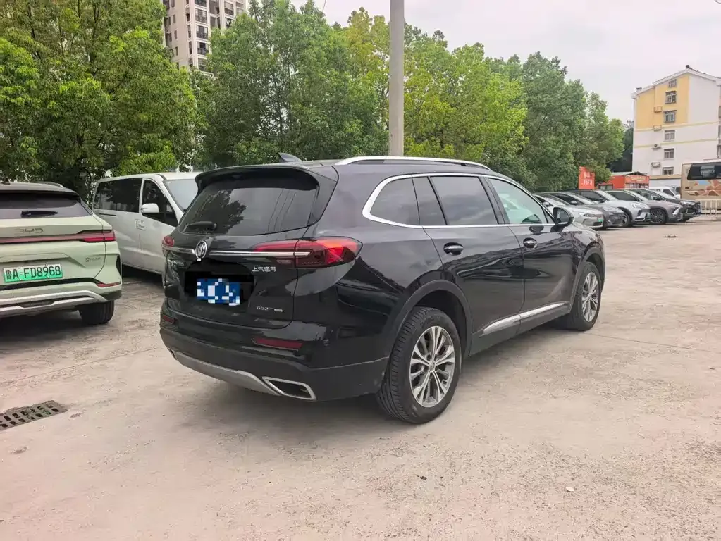 Buick Envision Plus — фото 3