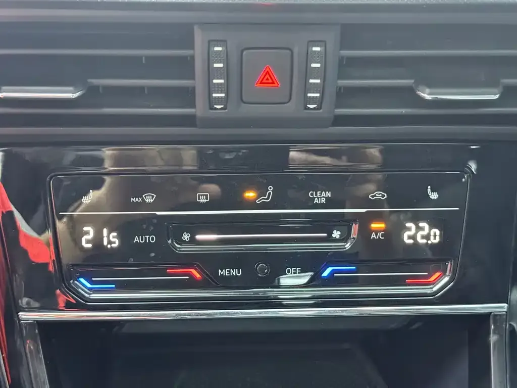 Volkswagen Passat — фото 10