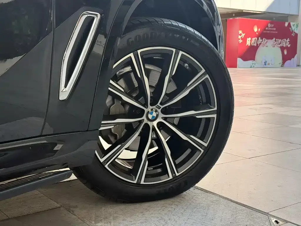 BMW X5 — фото 5