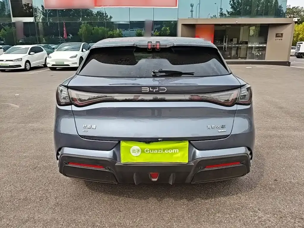 BYD Seal 06GT — фото 10