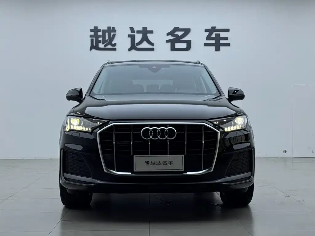 Audi Q7 — фото 2