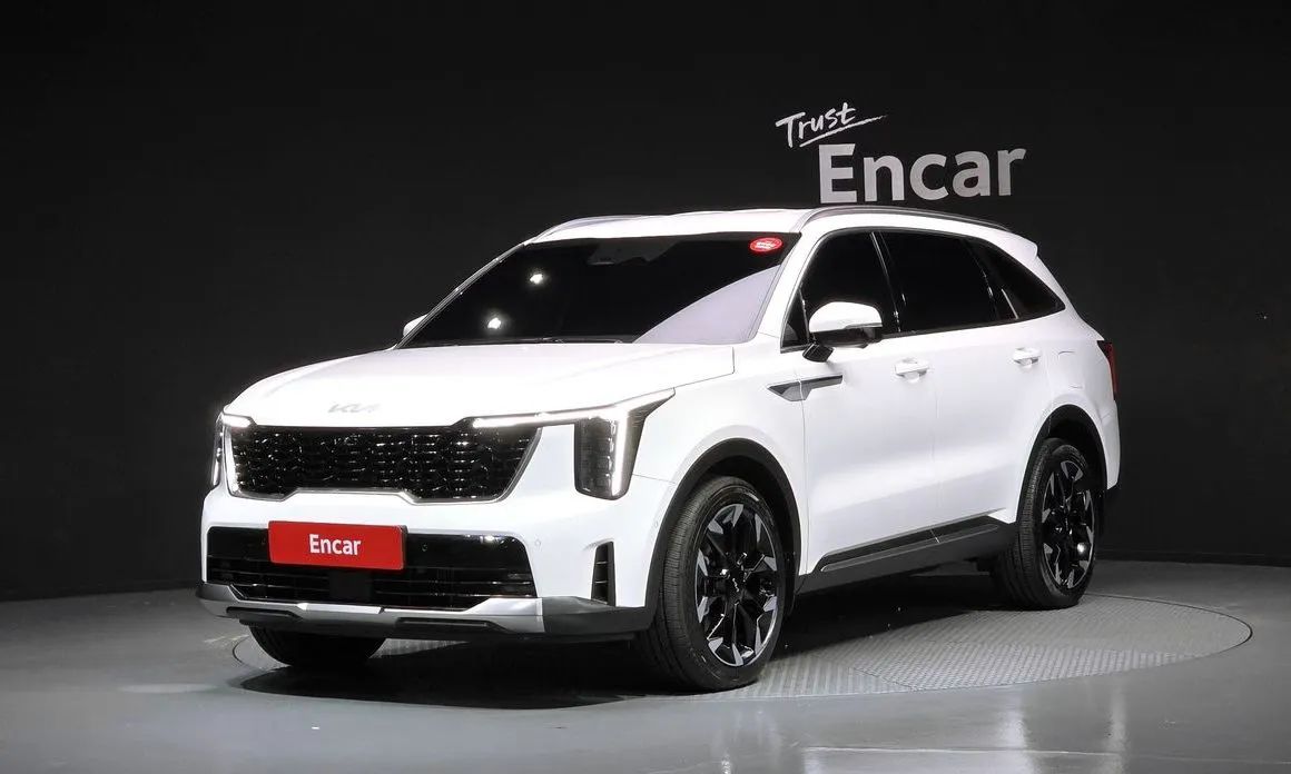 Kia Sorento — фото 1