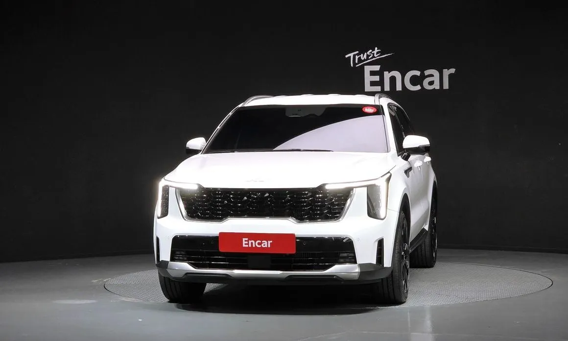 Kia Sorento — фото 4