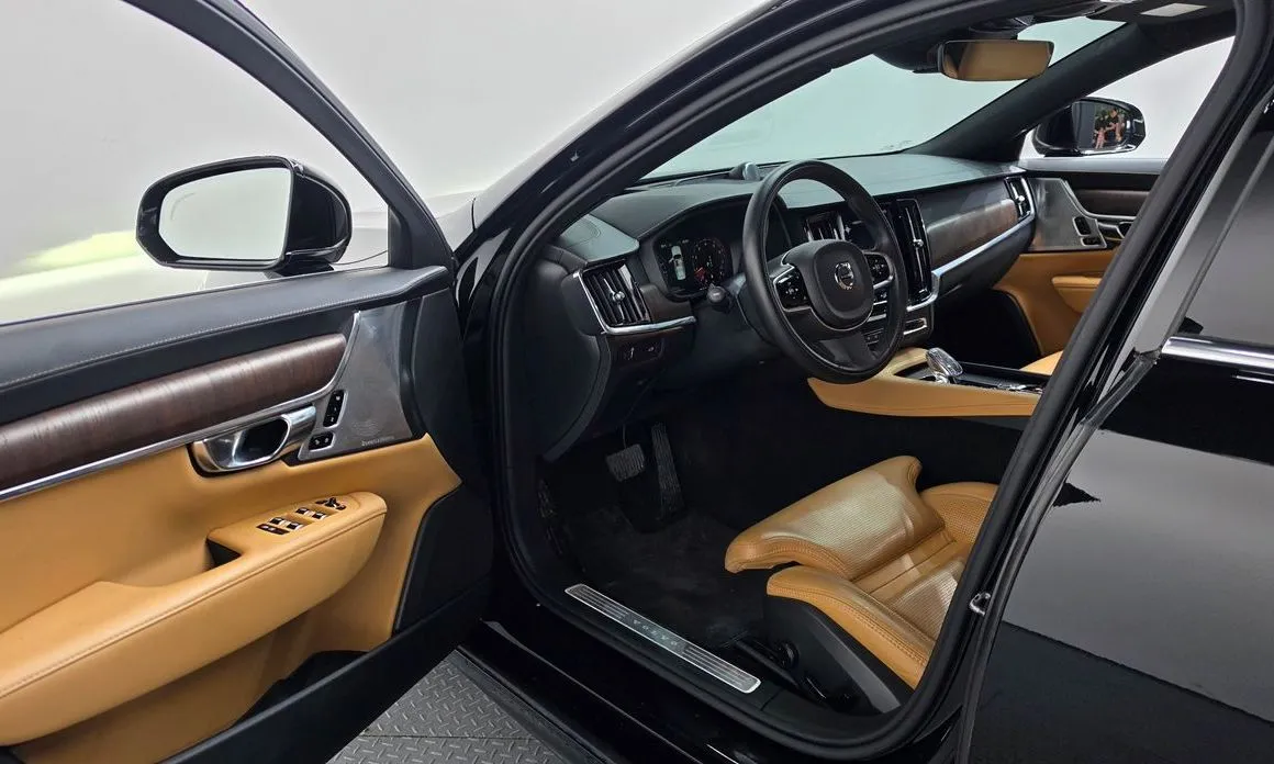 Volvo S90 — фото 9