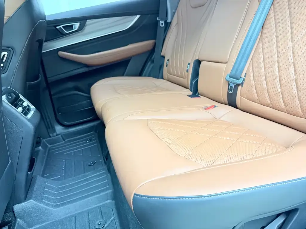 Chery Tiggo 8 PLUS — фото 7