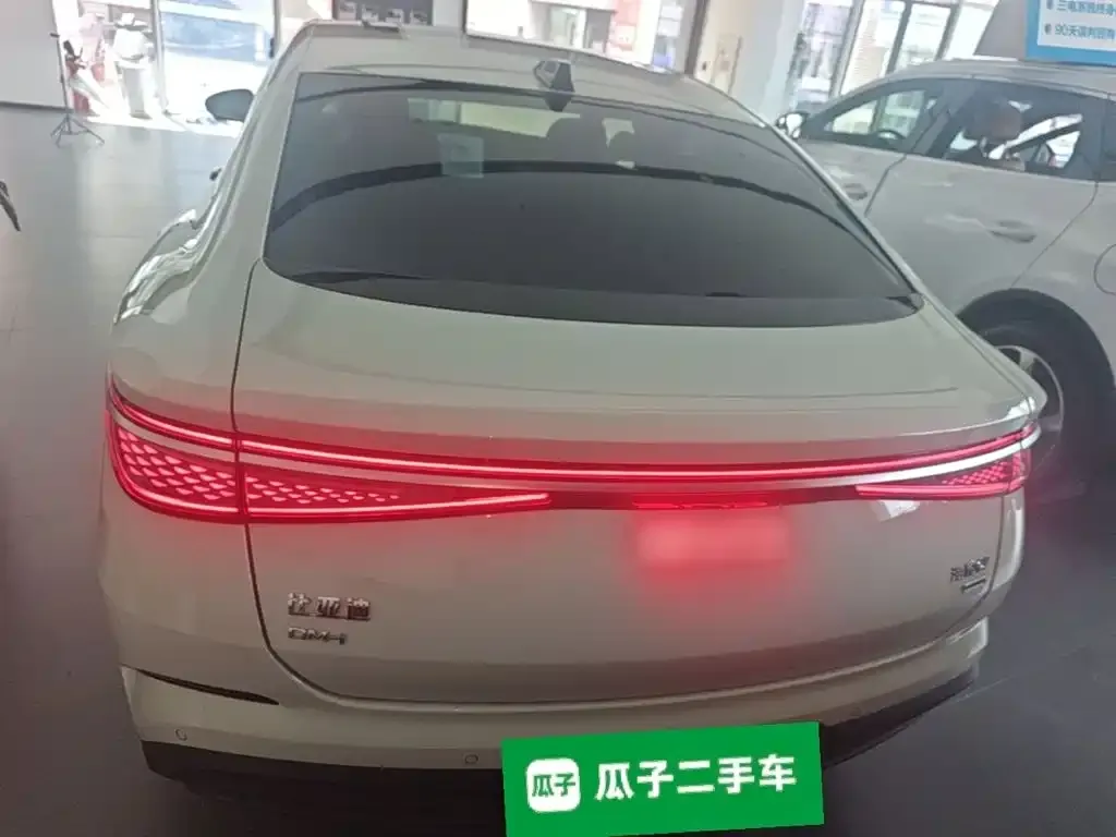 BYD Seal 07 DM-i — фото 6