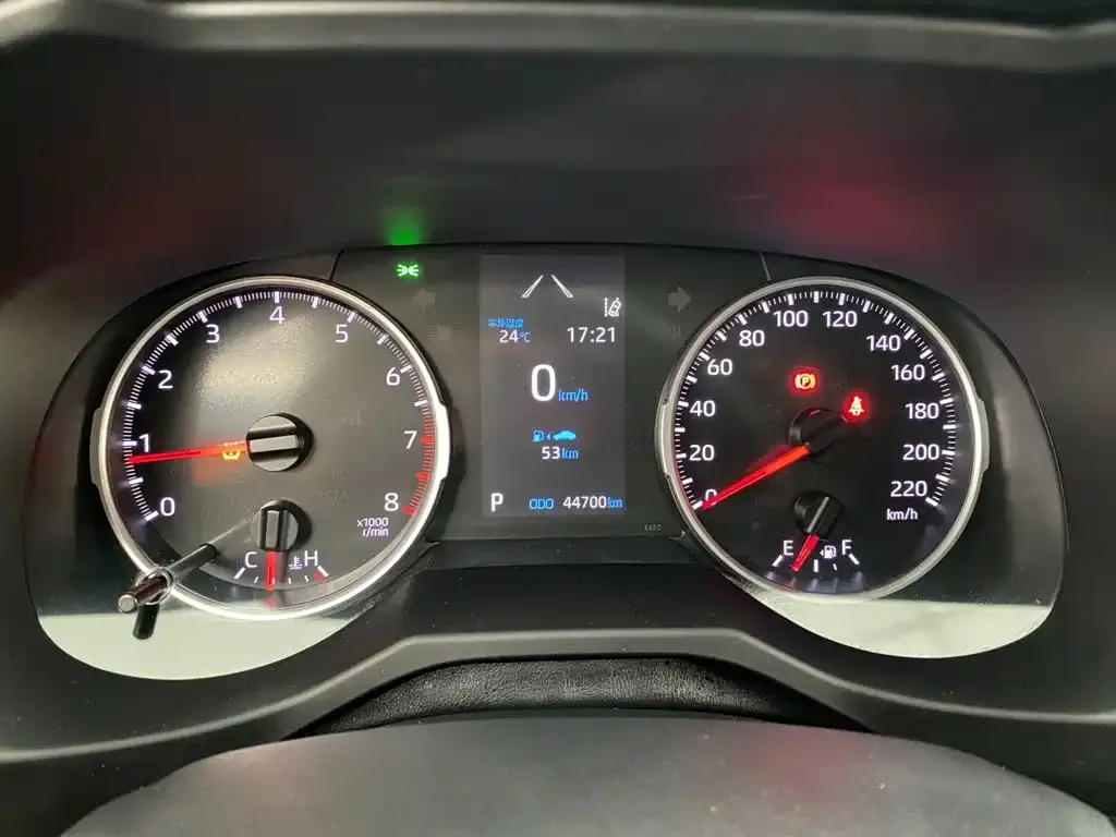 Toyota RAV4 — фото 2