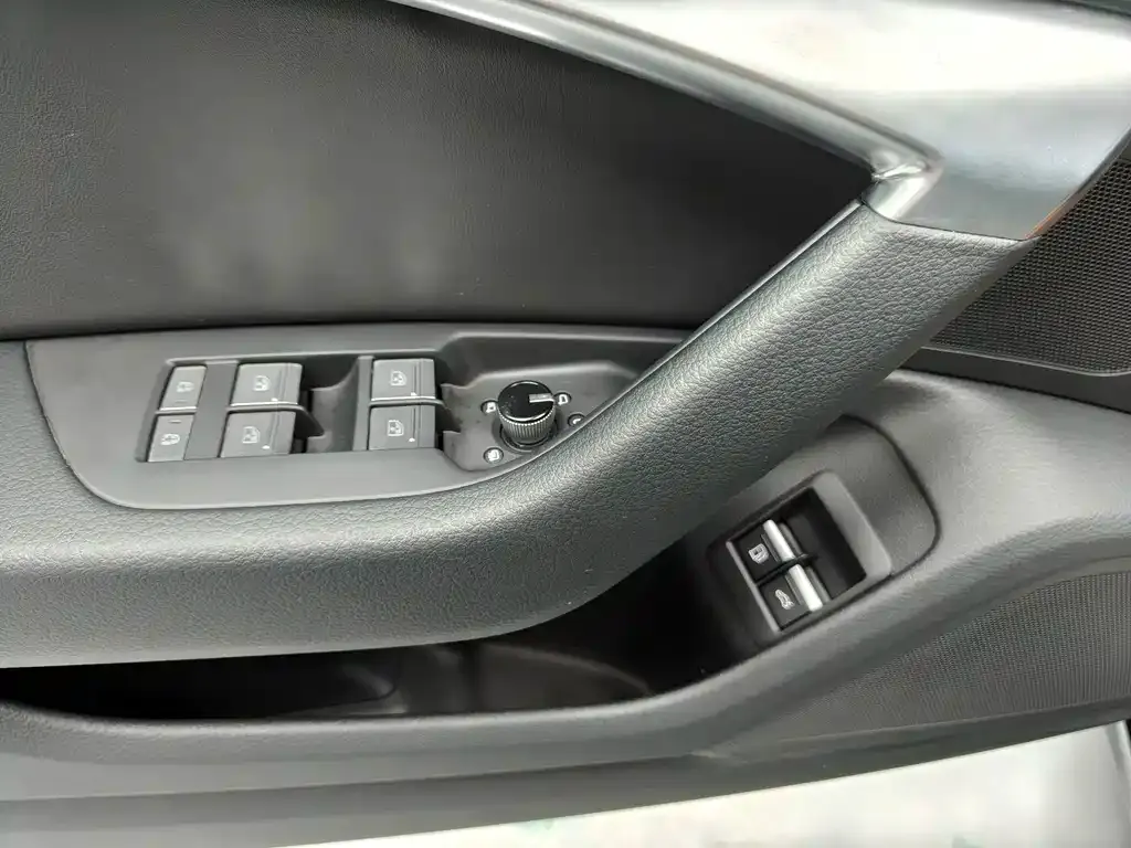 Audi A6L New Energy — фото 4