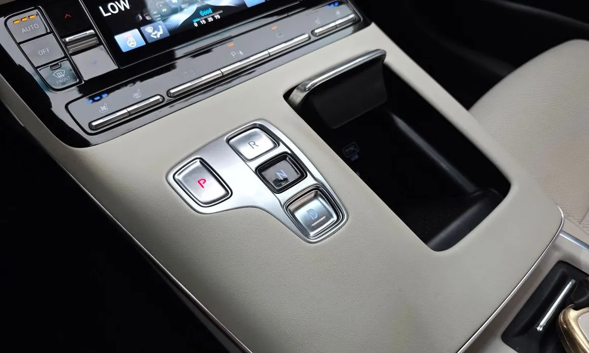 Hyundai Grandeur — фото 4