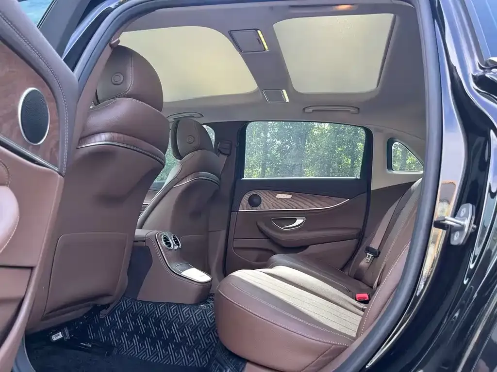 Mercedes-Benz E-Class New Energy — фото 2