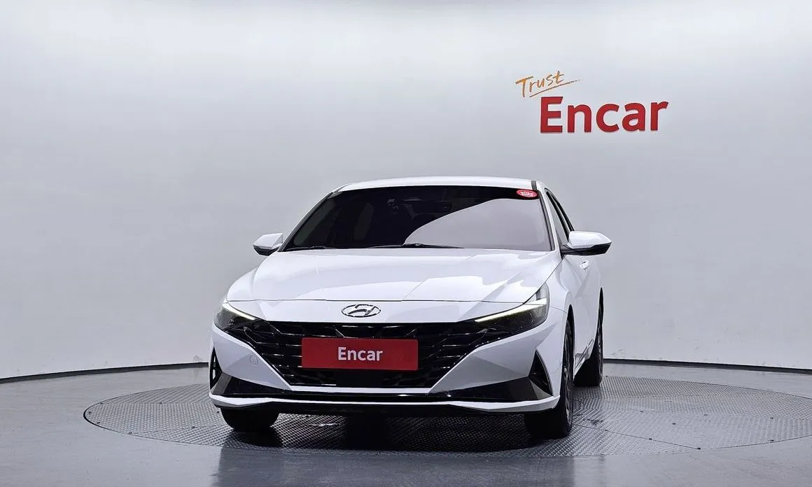 Hyundai AVANTE — фото 3