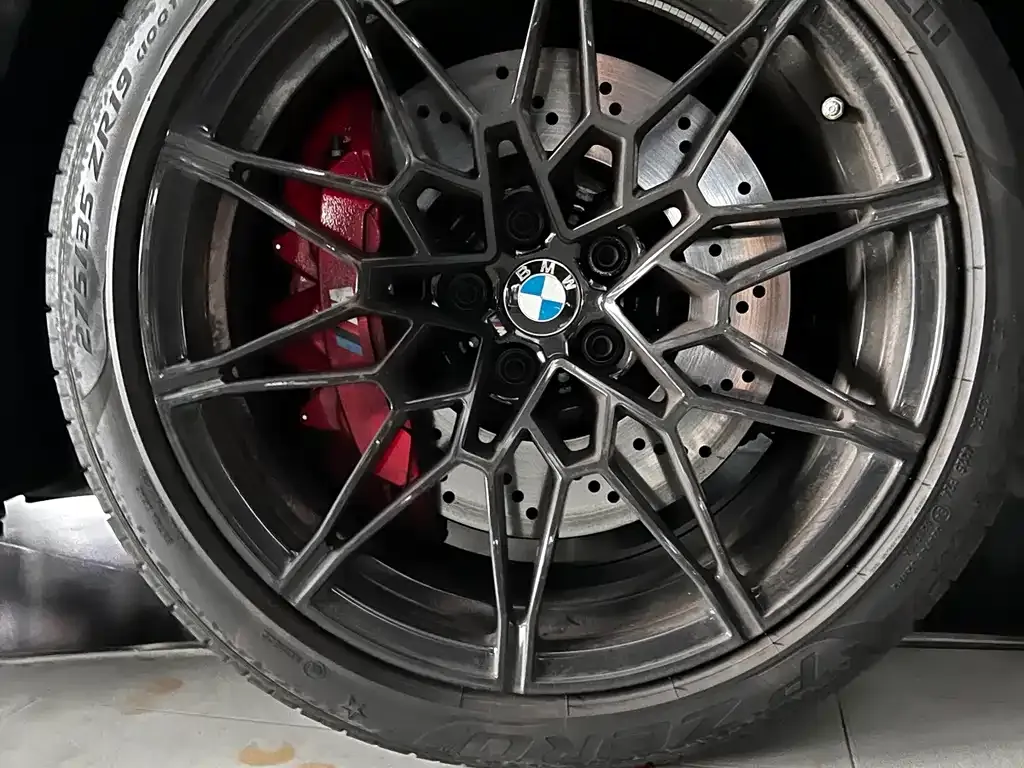 BMW M4 — фото 5
