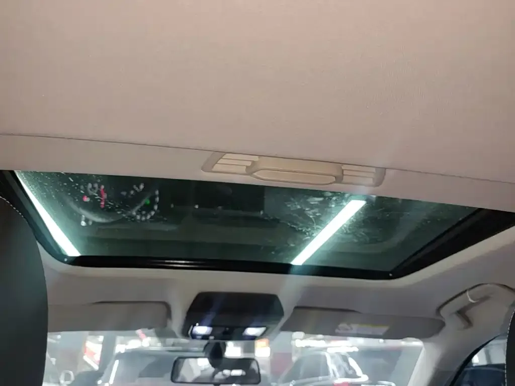 Skoda Octavia — фото 2